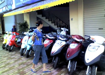 Xe tay ga bị thờ ơ. Ảnh: Thanh Phương.