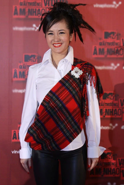 Hồng Nhung chờ sinh đôi ở Mỹ ảnh 1 Hồng Nhung chờ sinh đôi ở Mỹ ảnh 1