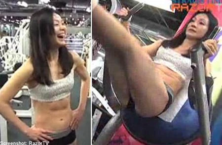 51 tuổi vẫn tươi trẻ, khiến gái 20 phát thèm ảnh 1