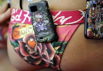 USB phát hiện... sex ảnh 1 USB phát hiện... sex ảnh 1