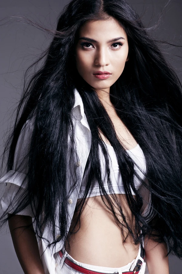 Vũ điệu gợi cảm của Trương Thị May ảnh 6