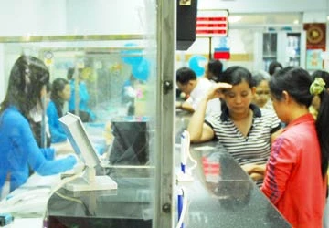 Chỉ áp dụng lãi suất cơ bản trong giao dịch dân sự: Ngân hàng được “cho vay nặng lãi”? ảnh 1