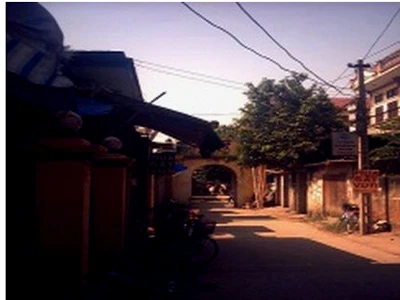 Cổng làng Thanh Liệt. (Ảnh: NQT).