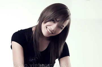 Tinna Tình: "Nếu không bướng bỉnh, tôi đã hư hỏng từ lâu rồi" ảnh 1