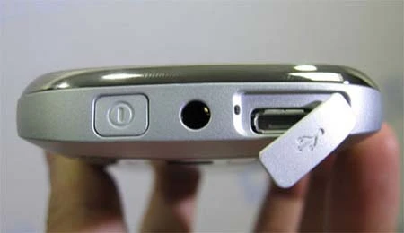 Nokia C7 chính hãng đã về VN ảnh 10