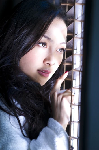 Linh Nga né tránh các câu hỏi ngoài... múa