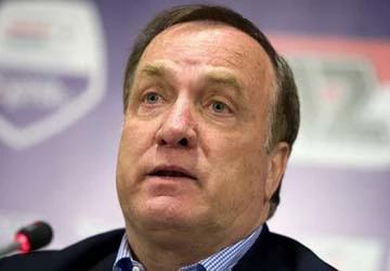 Dick Advocaat là "thuyền trưởng" mới của ĐT Nga ảnh 1