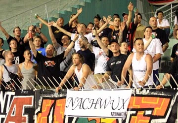 “Ả diva đồng bóng” Frankfurt ảnh 1