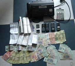 Triệt phá ổ đề ảnh 2