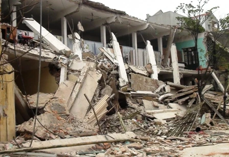 Sập công trình đang thi công, 1 người chết, 3 người bị thương ảnh 1