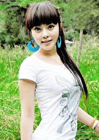 "Sốc" vì cô gái giống hệt Phạm Băng Băng ảnh 3