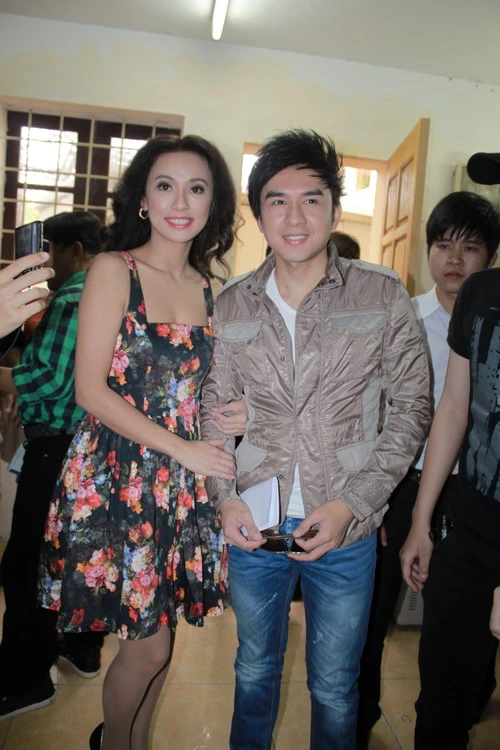 Huyền Ny: "Tôi vui khi biết Đan Trường kết hôn" ảnh 1