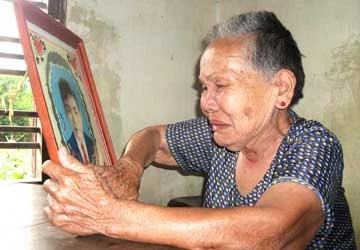 Dòng chảy Trường Sa - Bài 2: Những bà mẹ liệt sĩ Gạc Ma ảnh 1