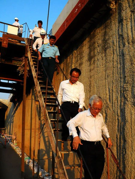 Thông hầm dẫn với đốt hầm Thủ Thiêm ảnh 3