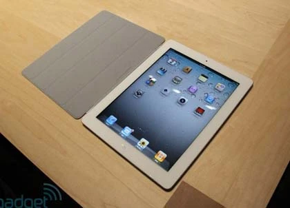 Ảnh thực tế Apple iPad thế hệ hai ảnh 1