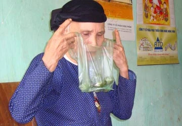 Thầy lang xứ Mường - Kỳ 2: “Mằn” trầu chữa bệnh ảnh 3 Thầy lang xứ Mường - Kỳ 2: “Mằn” trầu chữa bệnh ảnh 3