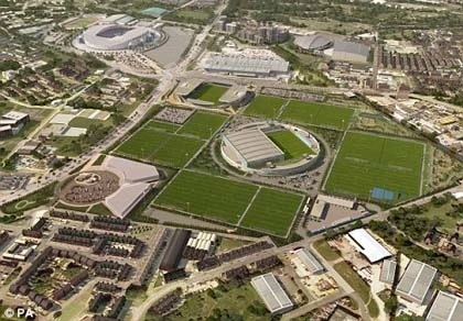 CĐV M.U cố tình "chơi đểu" Man City ảnh 1