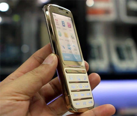 Nokia C3-01 mạ vàng chính hãng giá 7 triệu đồng ảnh 11