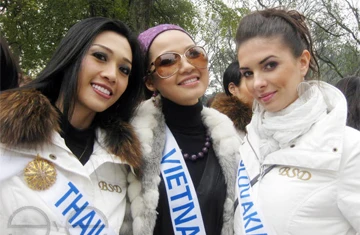 Trần Thị Quỳnh trong áo dài truyền thống được khen ngợi ảnh 4