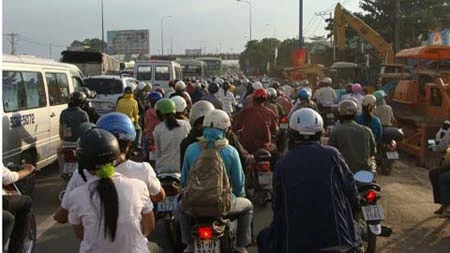 Một lần đi chơi lễ… ớn tới già ảnh 2