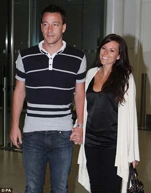 Nguôi vụ Terry, Vanessa tìm đường về với Wayne Bridge ảnh 5