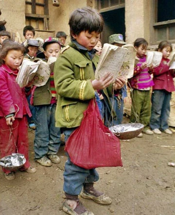 Chênh lệch giữa thành phố và nông thôn là nhân tố quan trọng khiến khoảng cách giàu nghèo ở Trung Quốc ngày một lớn.