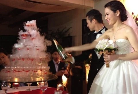 MC Anh Tuấn bất ngờ cưới vợ ảnh 2