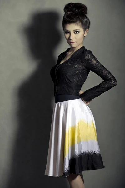 Á hậu Trang sức Hương Giang dự thi Hoa hậu sắc đẹp toàn cầu ảnh 2