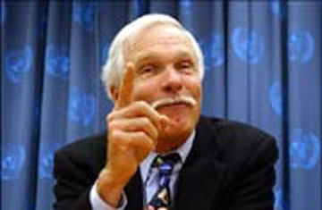 Ted Turner: Trong kinh doanh may mắn hơn trong tình yêu ảnh 1