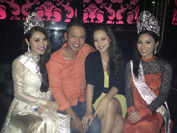 Jennifer Phạm tái xuất sau khi sinh con gái ảnh 6