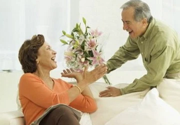 Sex giúp phụ nữ đẹp hơn ảnh 2