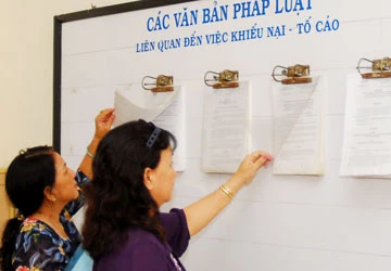 Có thể tố cáo qua điện thoại, thư điện tử ảnh 1