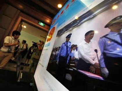 Bạc Hy Lai phản cung chỉ là màn kịch? ảnh 1