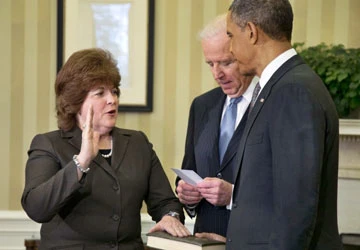 Mạng sống Obama trong tay một phụ nữ ảnh 1