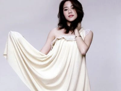 Lâm Gia Hân bỏ showbiz đi học nhiếp ảnh và kiến trúc ảnh 1