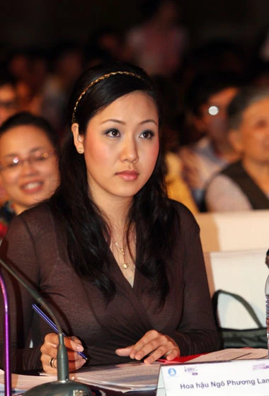 Ngô Phương Lan không sợ bị chê già ảnh 3