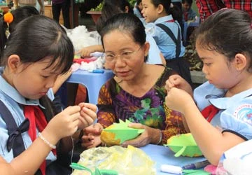 Hơn 40.000 Búp bê dễ thương cho trẻ khó khăn ảnh 1