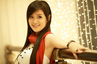 Miss teen Xuân Mai và Huyền Trang khoe dáng xinh ảnh 12