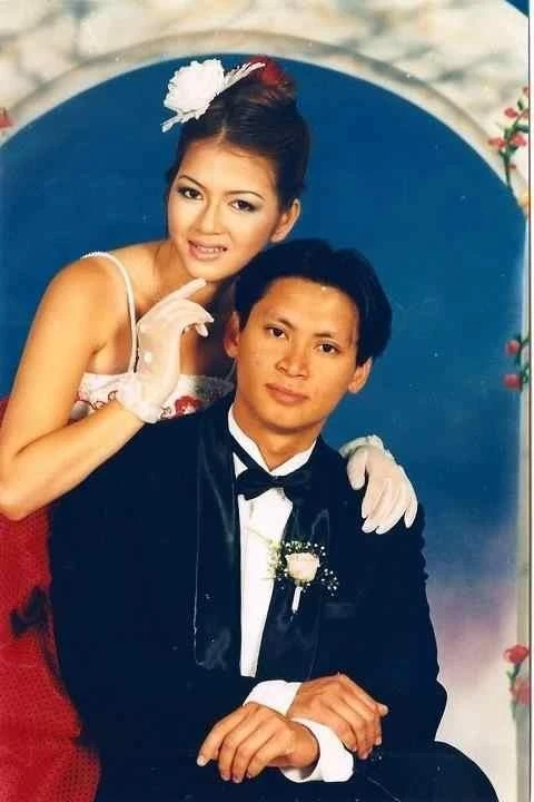 Lộ ảnh cưới, đăng ký kết hôn nghi của Lý Nhã Kỳ ảnh 2