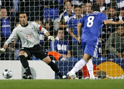 Lampard góp công lớn trong chiến thắng của Chelsea. Ảnh: Getty Images.