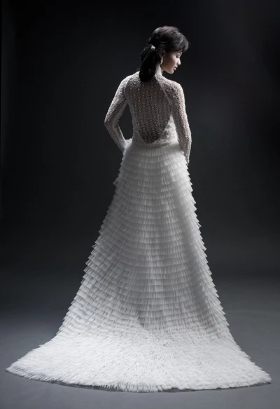 Miss Vietnam tại Australia làm duyên với áo dài ảnh 6