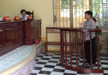 Bị phát hiện lấy cắp, thiếu niên giết người ảnh 1