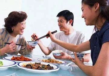 Đàn ông hư, tại ai? ảnh 1