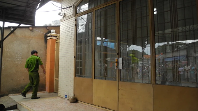 Chủ tiệm vàng chết với tư thế lõa thể ảnh 2