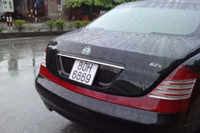 Cận cảnh Maybach 62S giá hơn 20 tỉ đồng ở Việt Nam ảnh 3