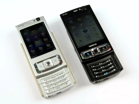 Nokia N95 và "con cháu" trượt hai chiều ảnh 2
