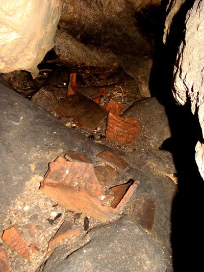 Động xương người: Những câu hỏi chưa có lời giải đáp ảnh 8