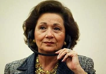 Vợ Mubarak phải nhập viện sau khi bị tạm giam ảnh 1