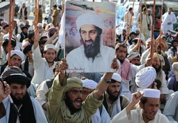 Tại sao bin Laden lại được mai táng ngoài biển? ảnh 1