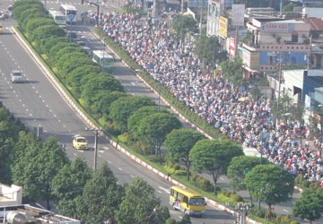 Cân nhắc thêm làn xe máy gỡ kẹt ở đường Trường Chinh ảnh 1